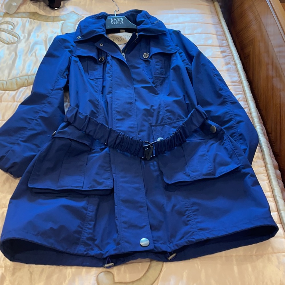 Burberry raincoat 14